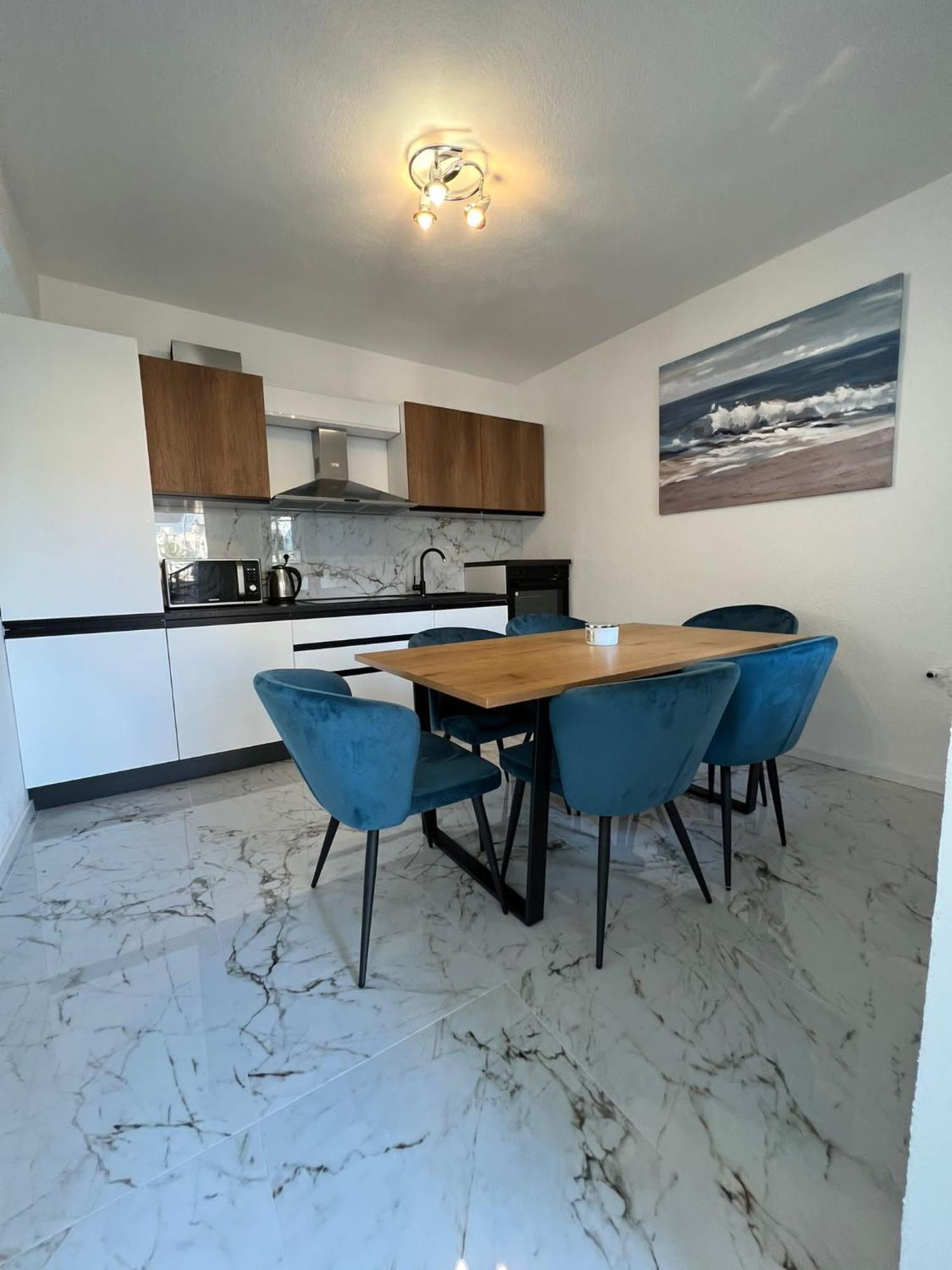 Centrum Apartment Makarska Ngoại thất bức ảnh