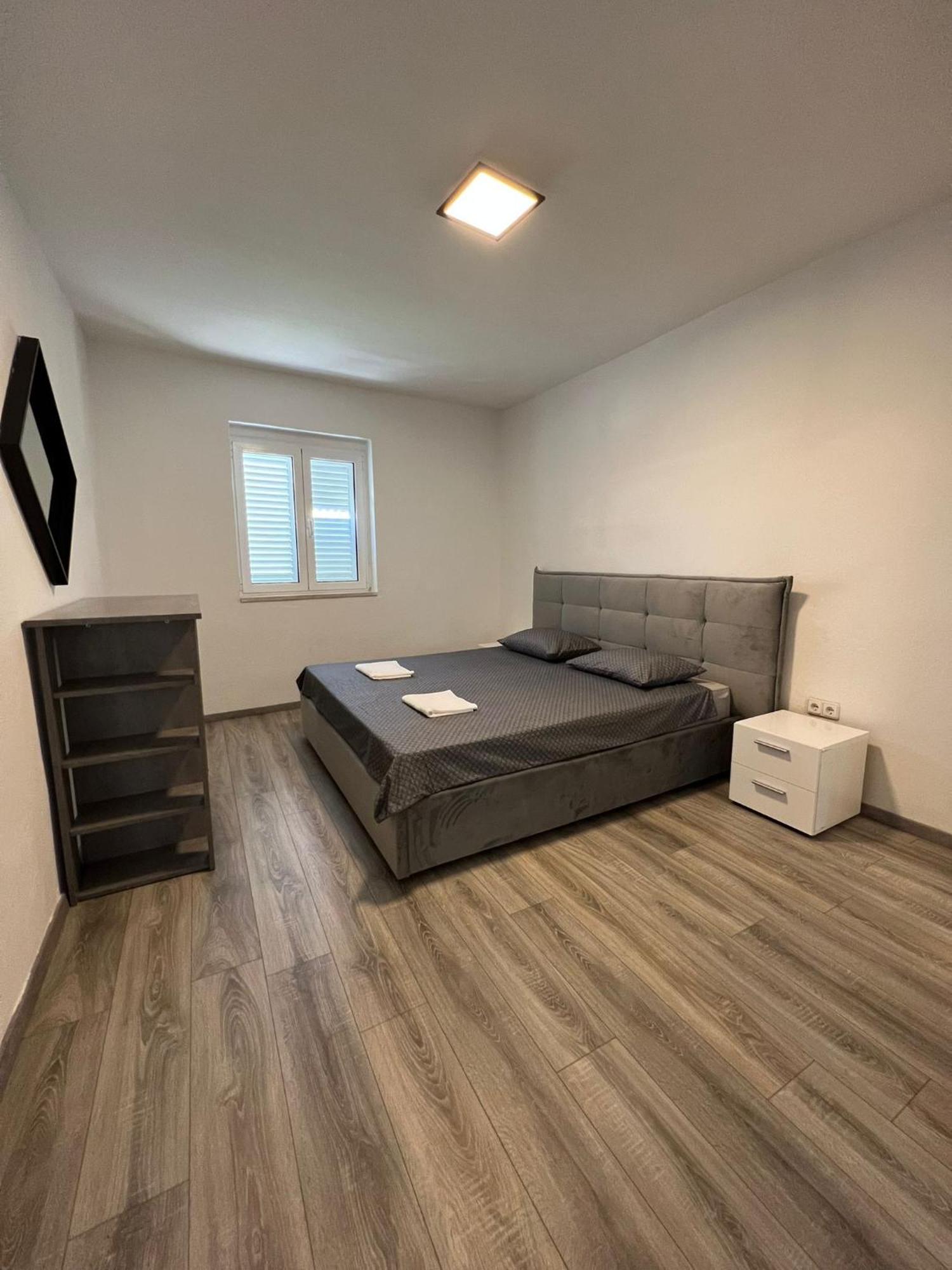 Centrum Apartment Makarska Ngoại thất bức ảnh
